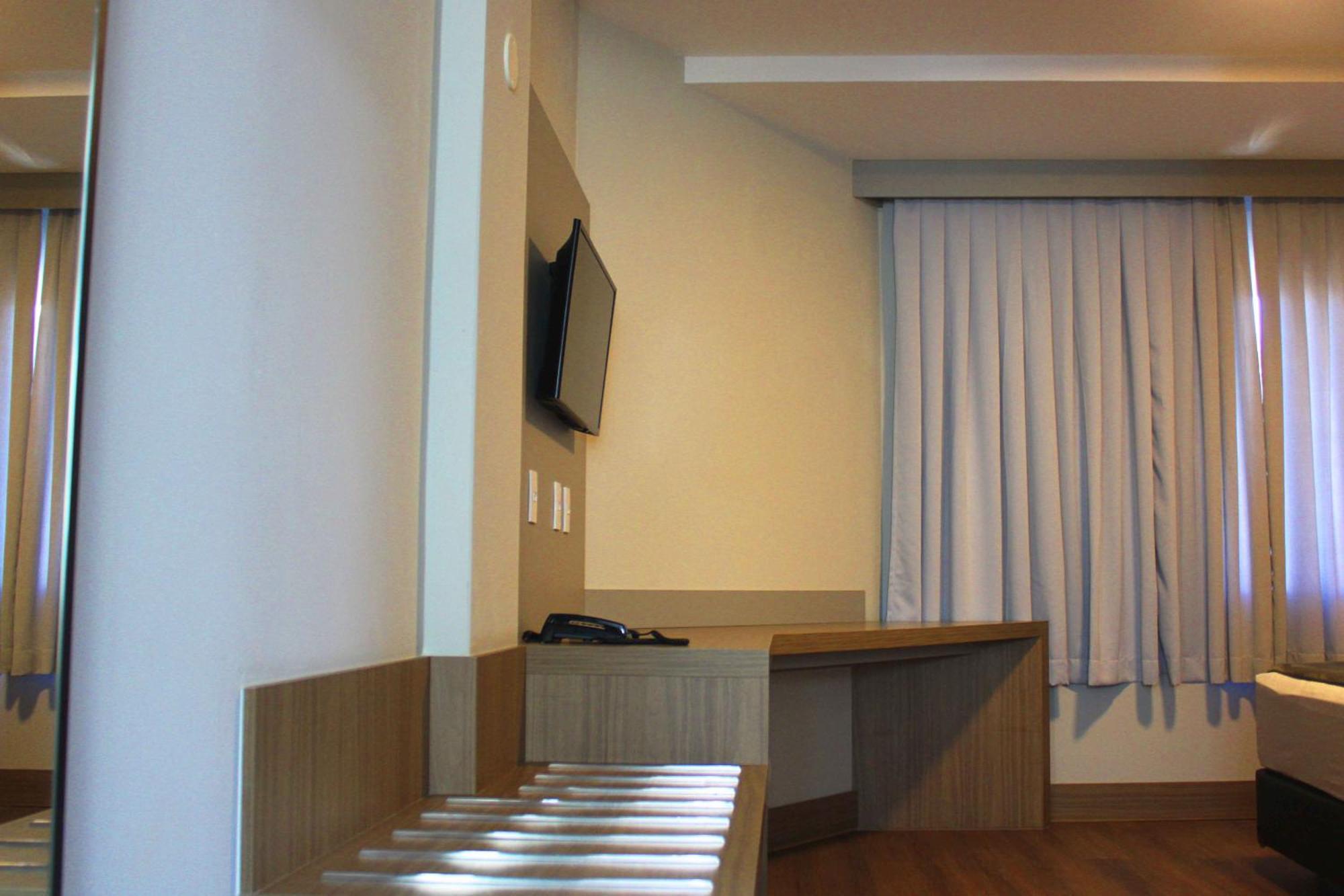 Hotel Evora By Rede Sagres Florianópolis Exteriör bild